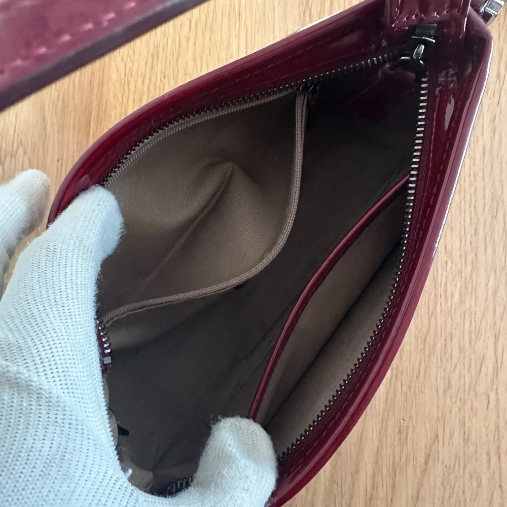 Burberry Shoulder Bag - Picture 10 of 15